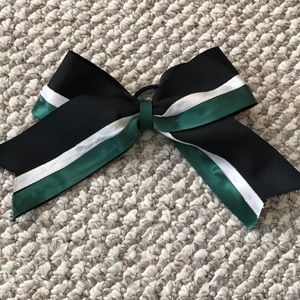 handmade cheer bow ! 🎀